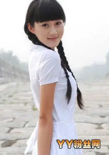 井柏然初恋女友李恩倩照片资料曝光 井柏然女友李恩倩是谁