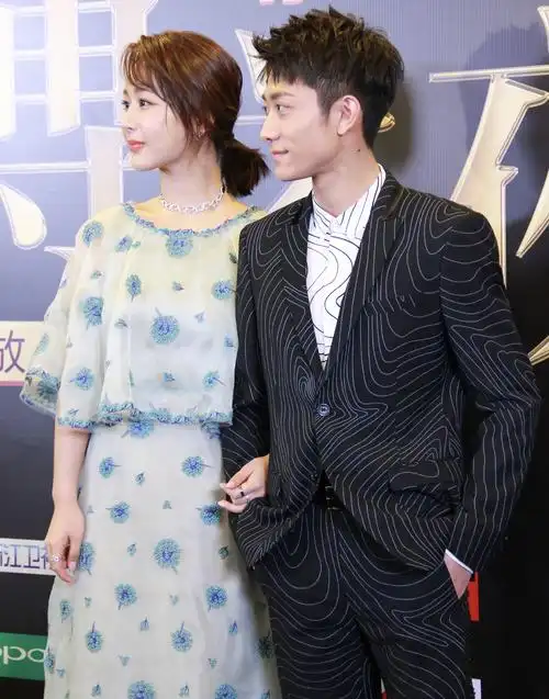 张一山采访被问到会不会给杨紫买口红,他这句话让秦俊杰害羞了