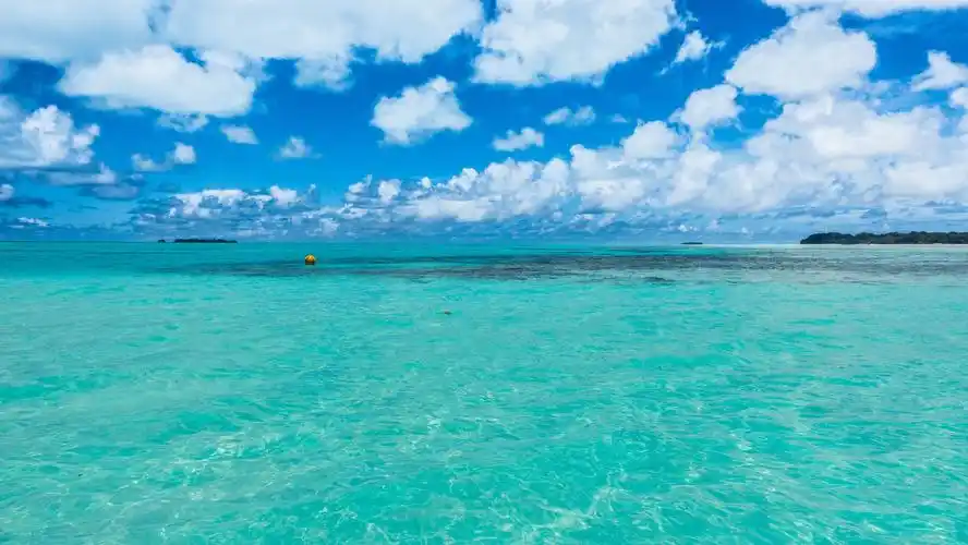 帕劳-德国水道,宝蓝色的海水