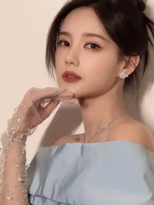 李一桐甜心妆##李一桐敌蜜化的还怪好的嘞