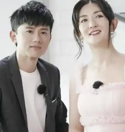 网友扒出谢娜和前男友刘烨,和现在的老公张杰,直言太幸福了!