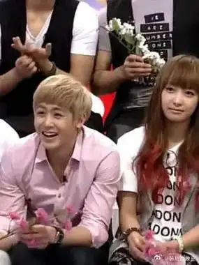 宋茜南韩名场面之一,尼坤宋茜第一次同台  #宋茜 #尼坤 #综艺 #韩综