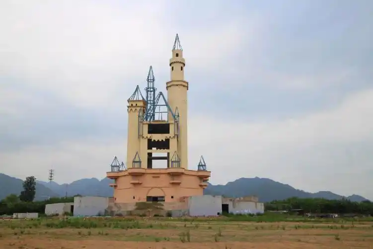 北京废墟探险昌平沃德兰游乐园wonderlan