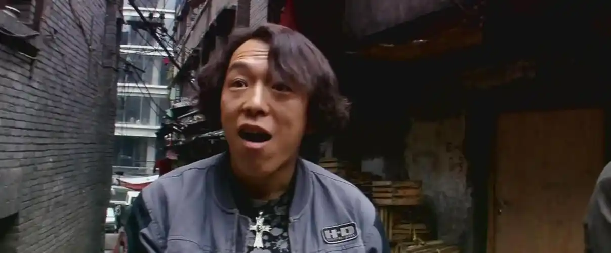 观众眼睛是雪亮的?上线流媒体,《飞驰人生2》全面登顶第一