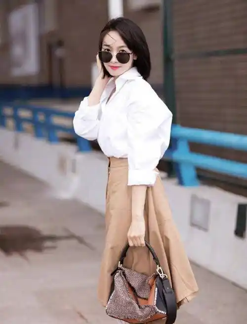 宋茜亮相机场露出纤细腰线粉丝直呼太美不敢直视