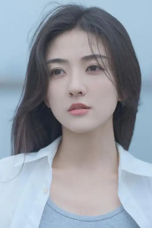 梁洁海边小清新写真组图