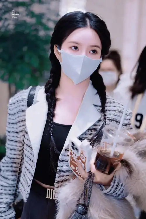 双马尾麻花辫小宁@刘些宁