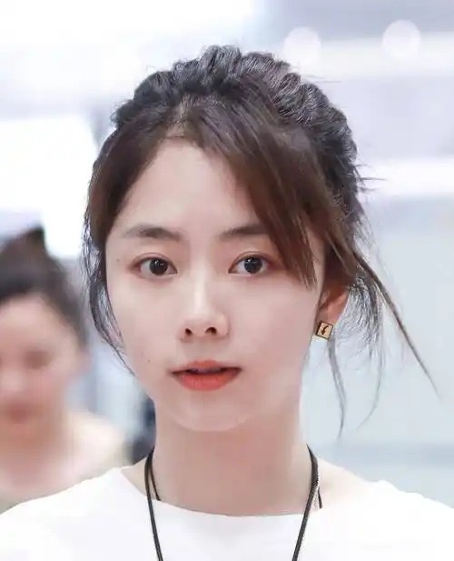 谭松韵为何消失不见,得知真相后,网友心疼不已_妈妈_时候_观众