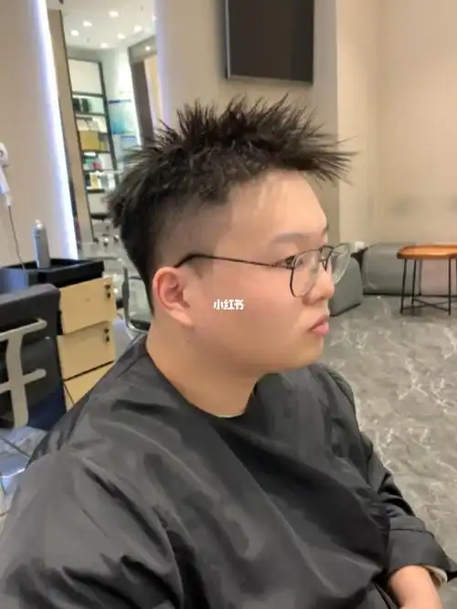 昆山发型定制bili  #昆山附近哪里剪发好  #男生烫发  #男生发型