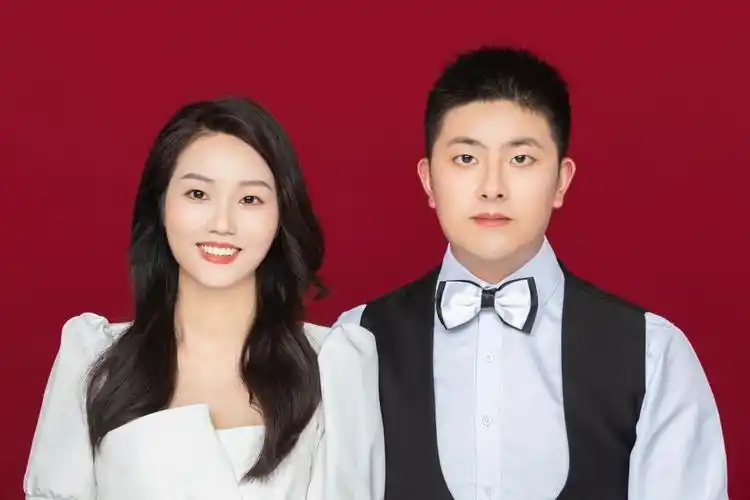 红底结婚证件照乐山