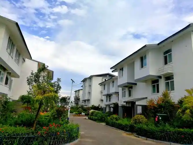 新时代新农村新环境新气象大沙河镇水岳人家