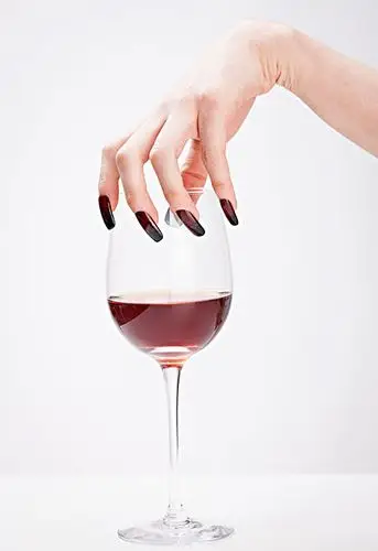 女人,手,拿着,葡萄,酒杯