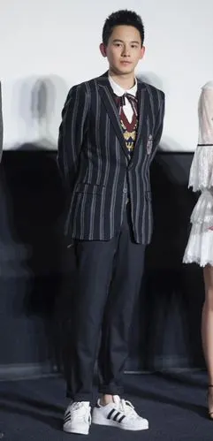 胡先煦琅琊榜2首演古装笑称为戏增重三十斤