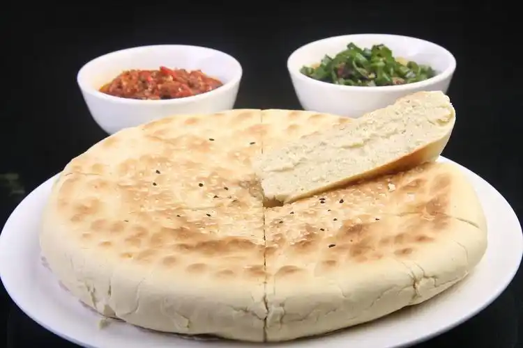 陕西锅盔好吃上瘾!让你吃了还想吃!