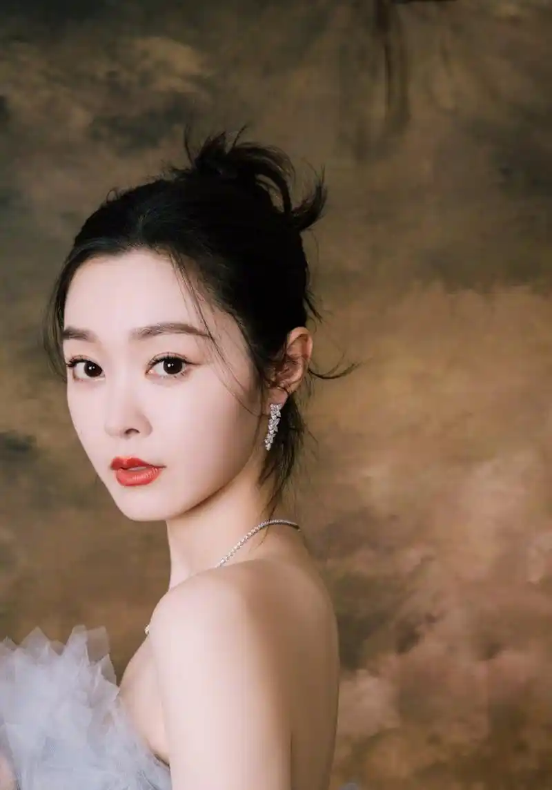 宋轶高清壁纸头像(三十三)[期待]