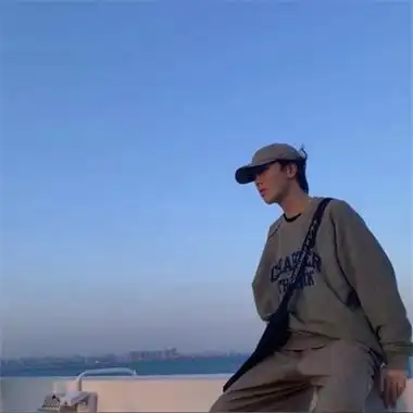 帅哥生活照片真实头像图片时尚潮流男生真人高清微信图片大全