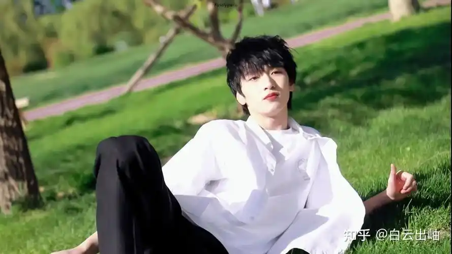 严浩翔的出圈神图都有哪些? - 知乎