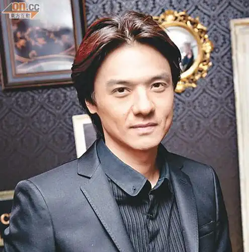 [明星新闻]舒淇否认嫁冯德伦 坚称两人只是"好朋友"