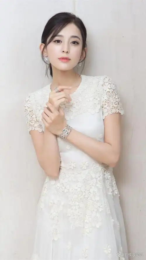 古力娜扎:美貌与实力并存的女神