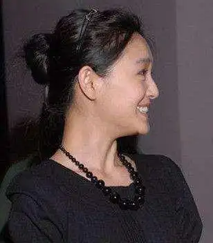 睡扁头会导致脸大变丑?