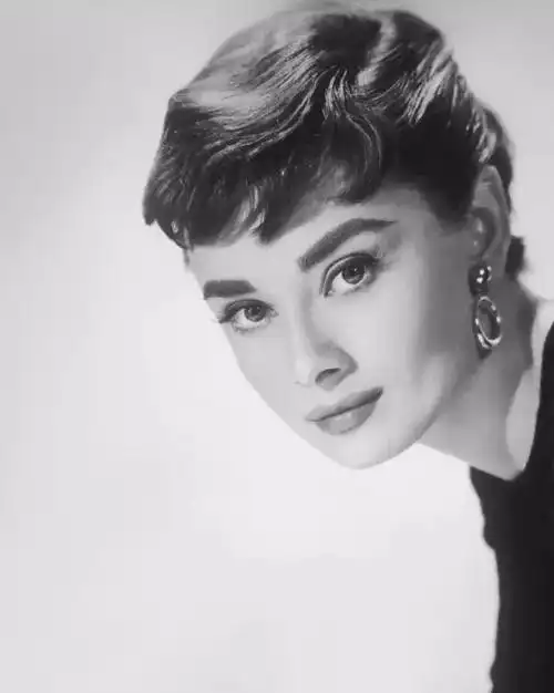 奥黛丽·赫本,经典无法复制