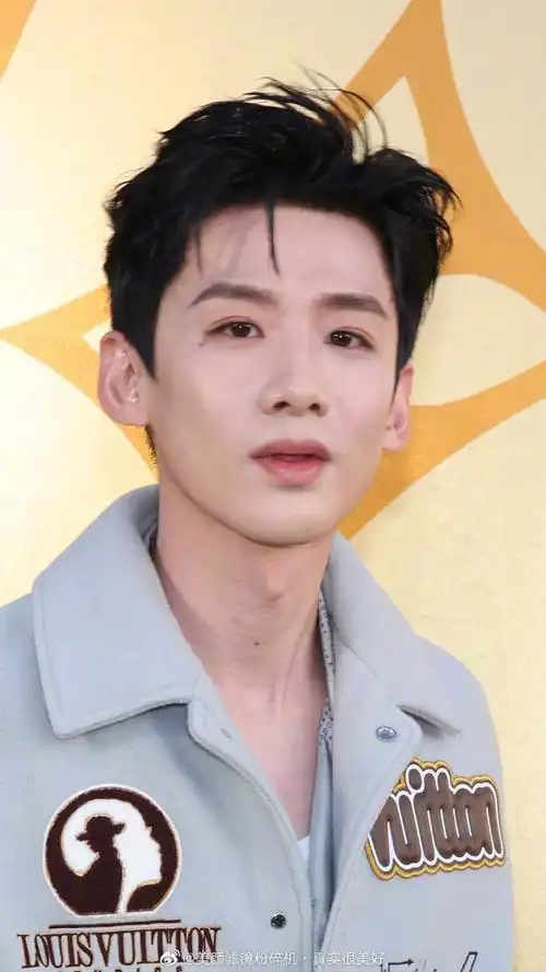 白敬亭请正面回答