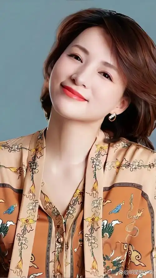 那些年,董卿带给我许多美好的春晚回忆,个人觉得有董卿的春晚才叫过年