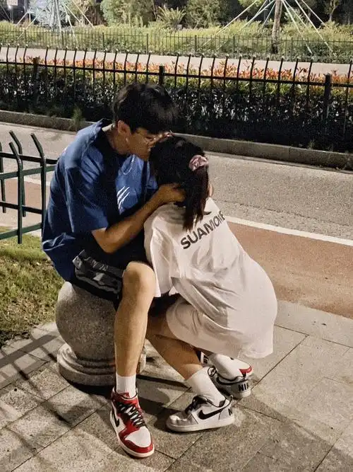 感受夏天好啦～#最萌身高差  #甜甜的恋爱  #小情侣的日常