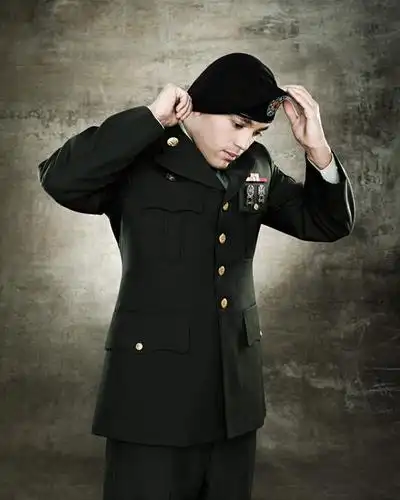 帽子,欧洲,欧洲人,仅一个男性,仅一个人,握,阴影,灰色背景,套装,正装