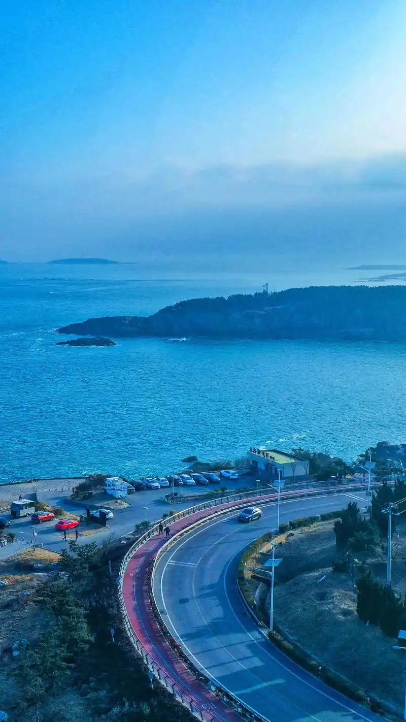 青岛的这片海好治愈.#山东这个海滩浪漫至极 就觉得这首音乐好 - 抖音