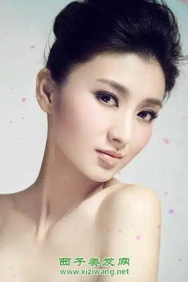 甄嬛传眉庄的扮演者斓曦图片