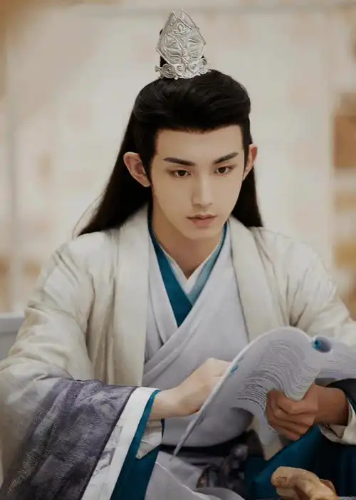 鞠婧祎和郭俊辰新剧造型曝光,两人颜值超般配,网友:赶紧播出吧_古装