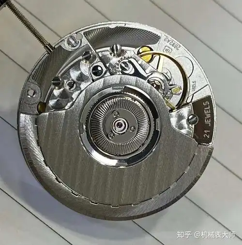 机械表大师教你快速通过机芯辨别手表真假