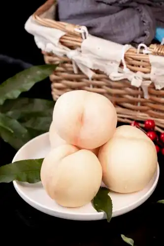 蒙阴白桃 大白桃 果实