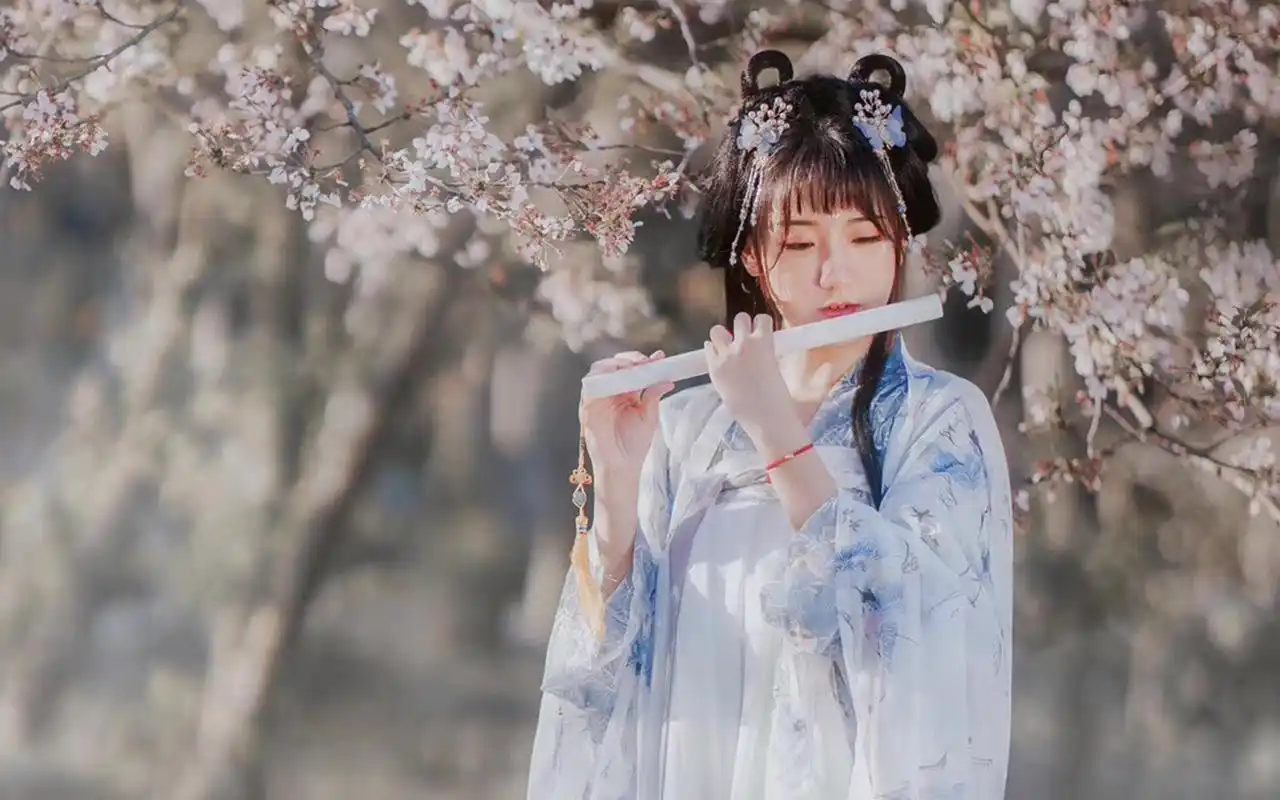 清纯可爱古风美女高清桌面壁纸