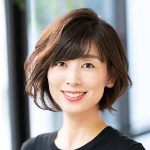 岁女人的头发"宜短不宜长",不信看这4款短发烫,洋气又减龄|发型|烫发