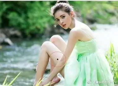 女人大腿内侧有痣分析  女人大腿内侧有痣表示你脾气好,讨人欢喜,不过