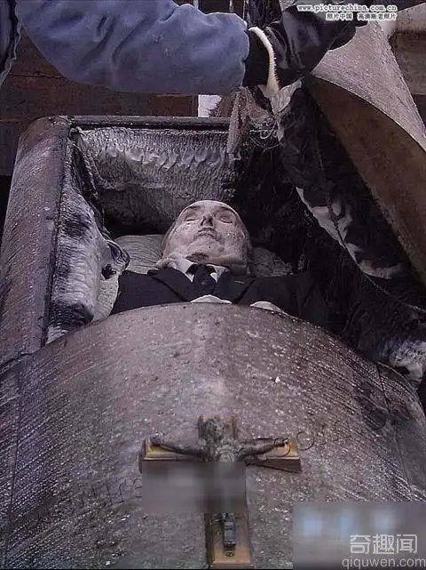 晒真实的僵尸照怪恐怖的胆小者请慎入