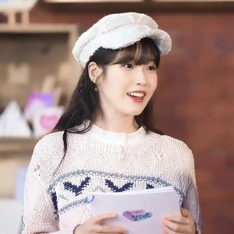 刘海贝雷帽小恩就是永远滴神99  #iu #iu李知恩 #d - 抖音