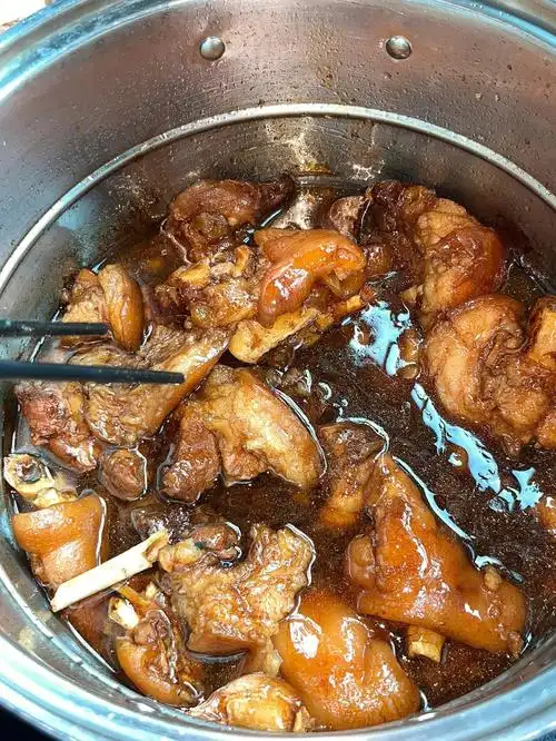 妈妈牌家常菜红烧炖蹄膀