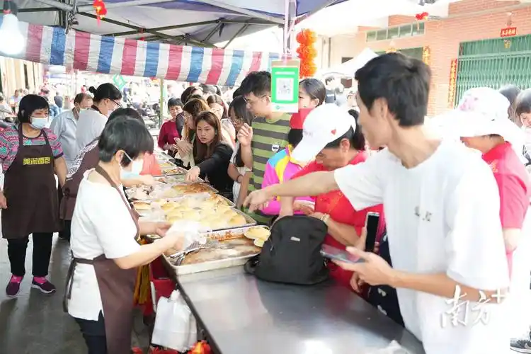 开平月山"三点三"小吃街,江门人的风味人间_牛杂_杨兴乐_南方