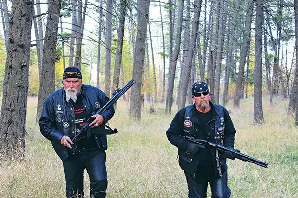 美国神秘的赏金猎人,一单生意赚20万美元,女猎人个个身怀绝技