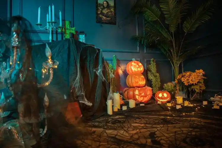 【影棚出租】万圣节新场景 长期合作,价格可议