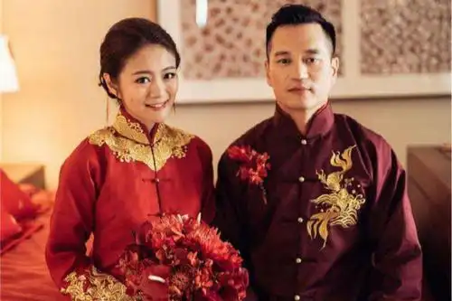 明星中式婚礼礼服盘点看明星婚礼怎么穿