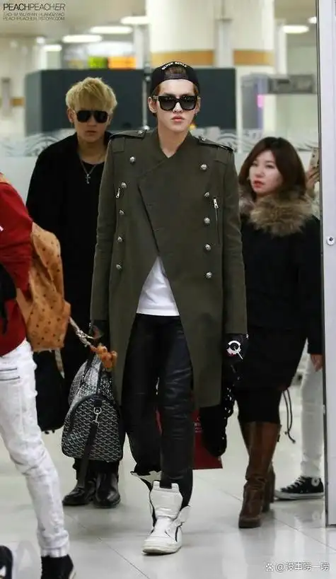 吴亦凡监狱斗殴视频被泄露,暴徒太多,凡凡的生活并不