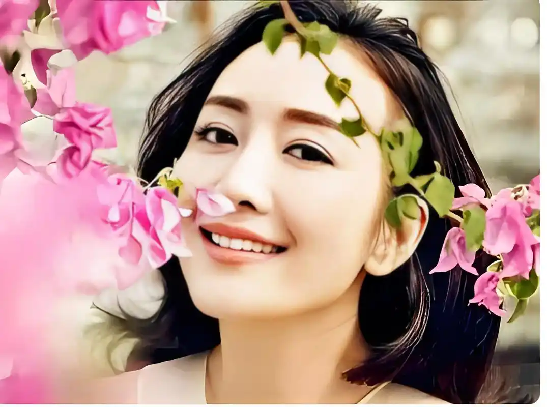 王鸥!1982年10月28日出生于拉斯南宁市山!