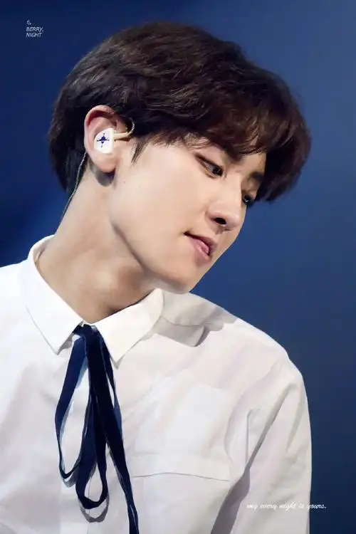 朴灿烈新歌mv##朴灿烈合作曲yours#白衬衫学长