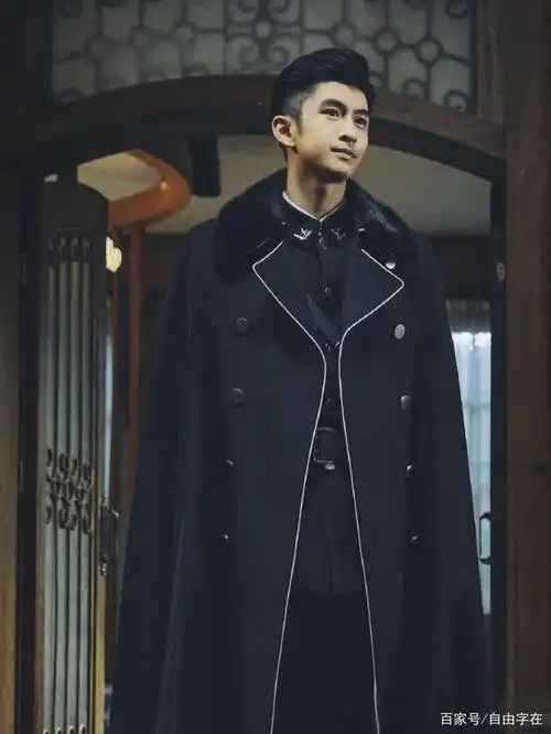 穿军装的花美男:张云龙《民国奇探》