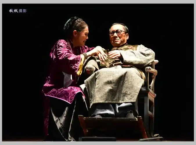 话剧《风刮卜奎》剧照