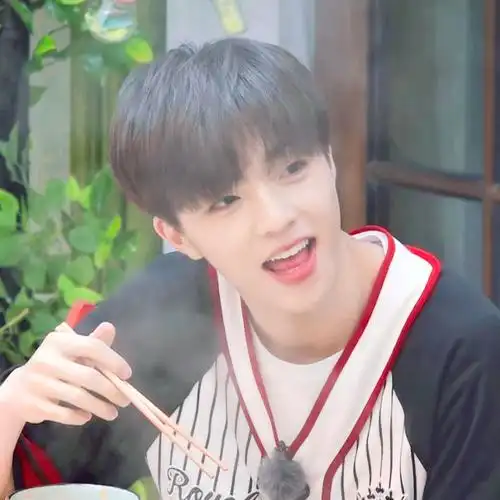 陈立农头像壁纸合集